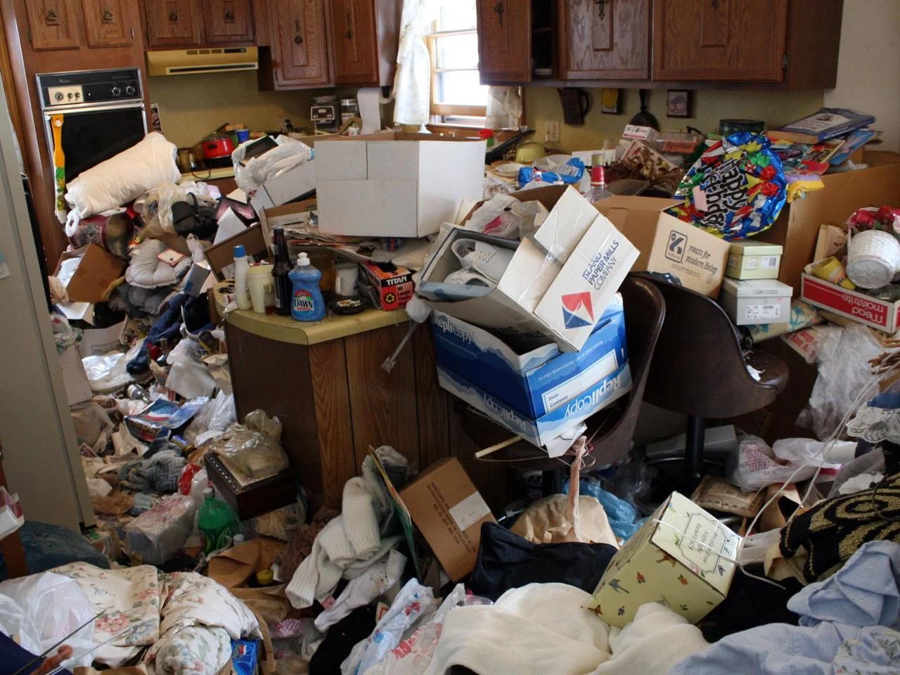 Hoarding Clean up Example of hoarding